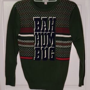 Cat & Jack Festive Green Sweater Size L (10-12)- 18" pit to pit & 25" length)